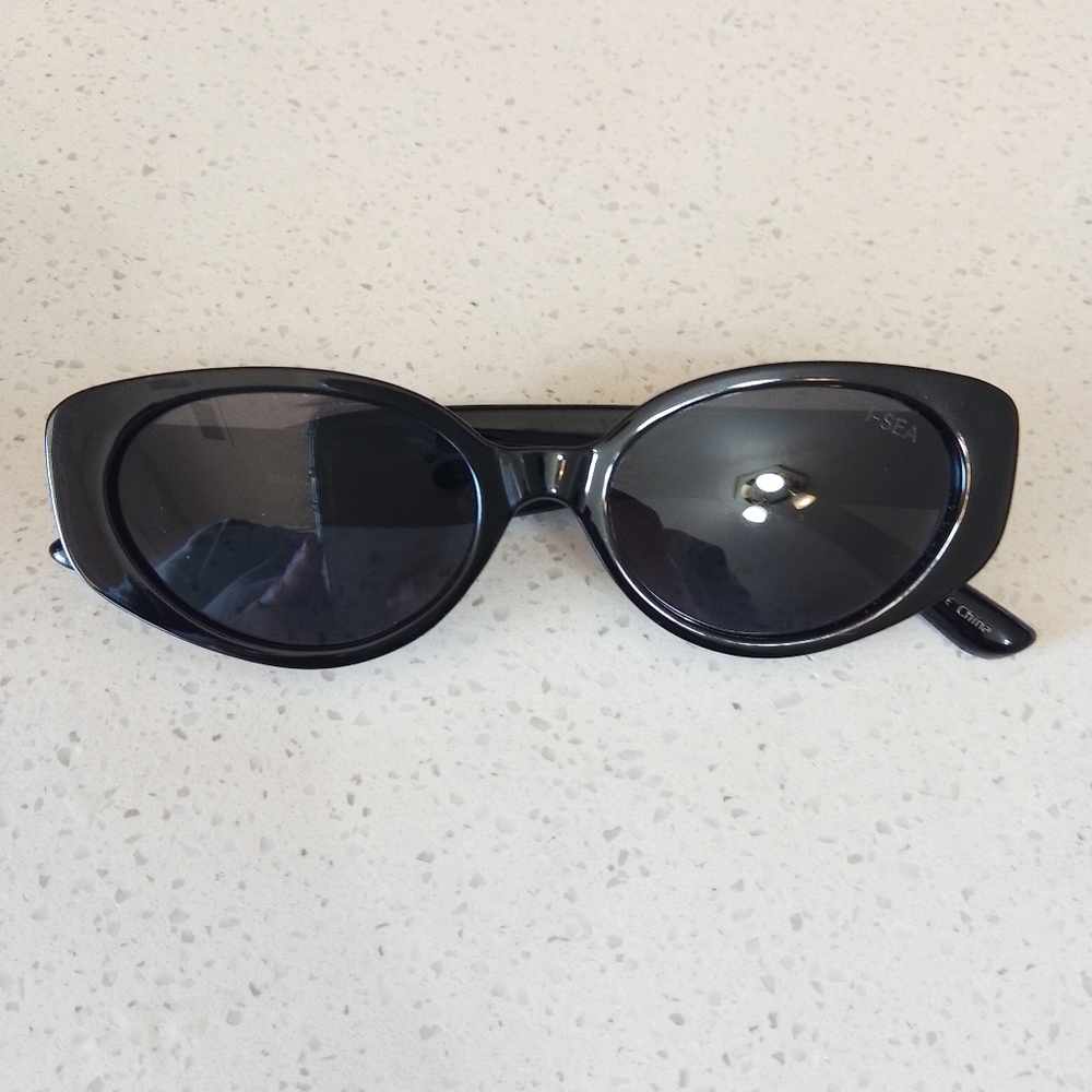 ISea Sunglasses